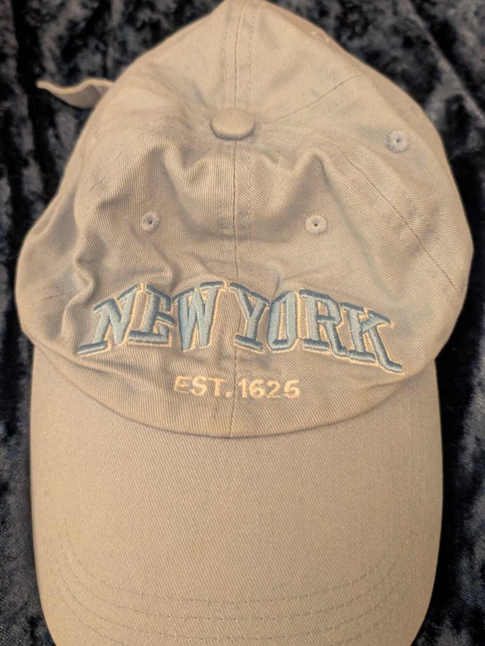 Baby blue soft NYC ball cap.. adjustable